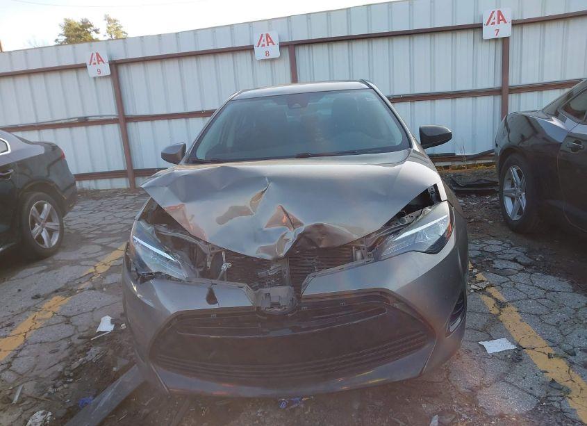 Photo 12 of 2017 Toyota Corolla LE (VIN 2T1BURHE5HC800893)