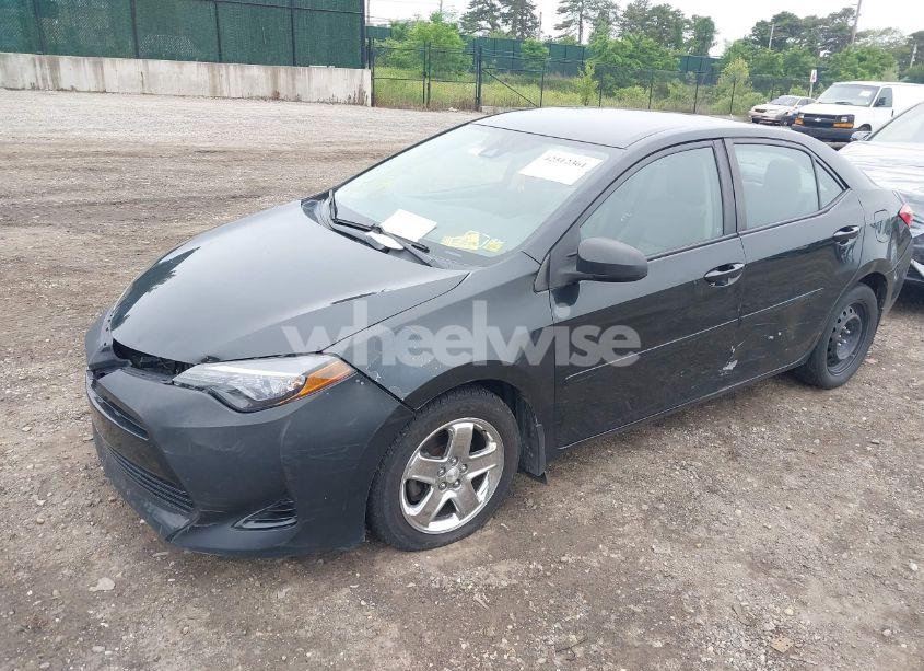 Photo 2 of 2017 Toyota Corolla LE (VIN 2T1BURHE5HC804801)