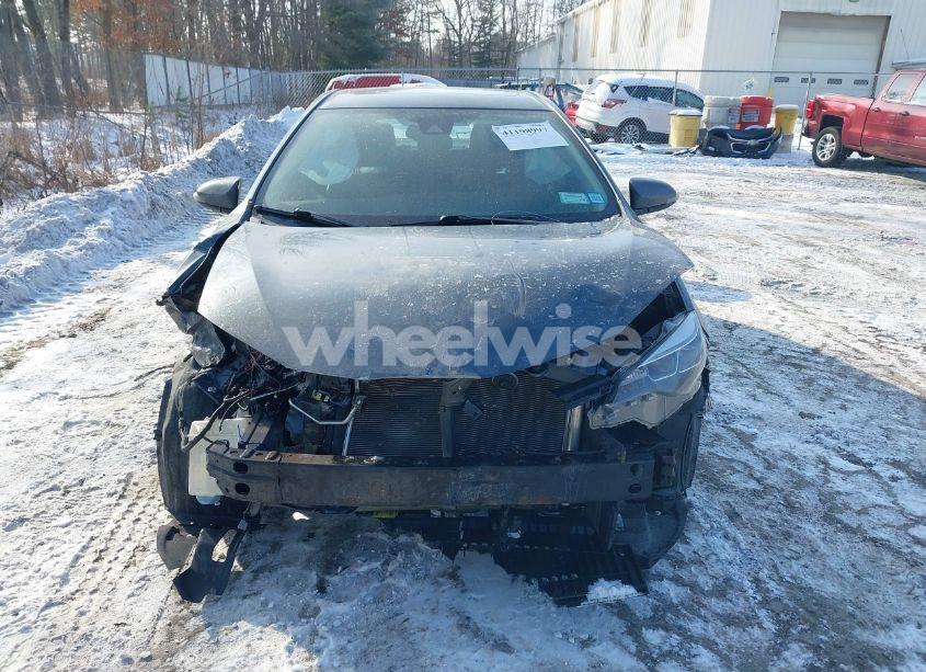 Photo 11 of 2017 Toyota Corolla SE (VIN 2T1BURHE5HC817337)