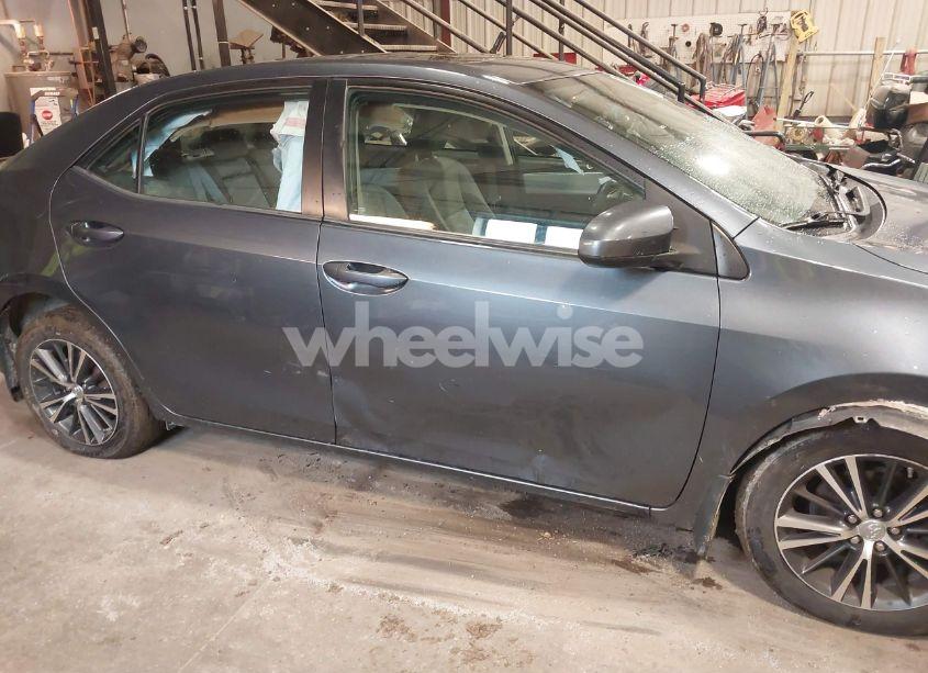 Photo 13 of 2017 Toyota Corolla LE (VIN 2T1BURHE5HC827589)