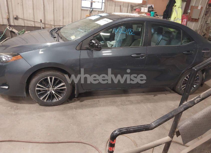 Photo 14 of 2017 Toyota Corolla LE (VIN 2T1BURHE5HC827589)