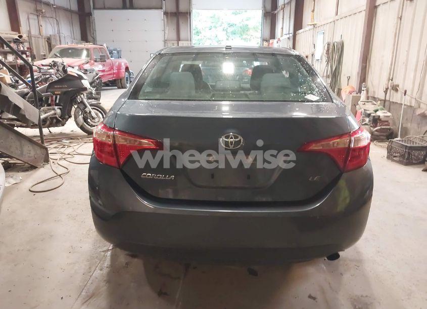 Photo 16 of 2017 Toyota Corolla LE (VIN 2T1BURHE5HC827589)