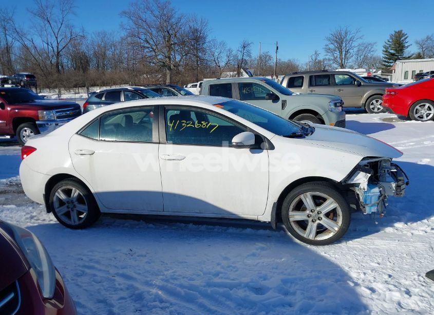 Photo 14 of 2017 Toyota Corolla SE (VIN 2T1BURHE5HC851701)
