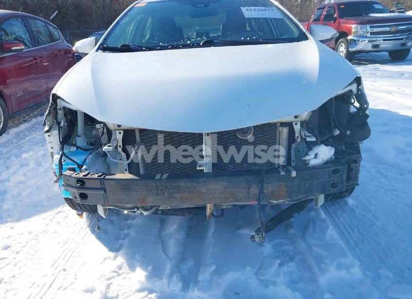 Photo 6 of 2017 Toyota Corolla SE (VIN 2T1BURHE5HC851701)