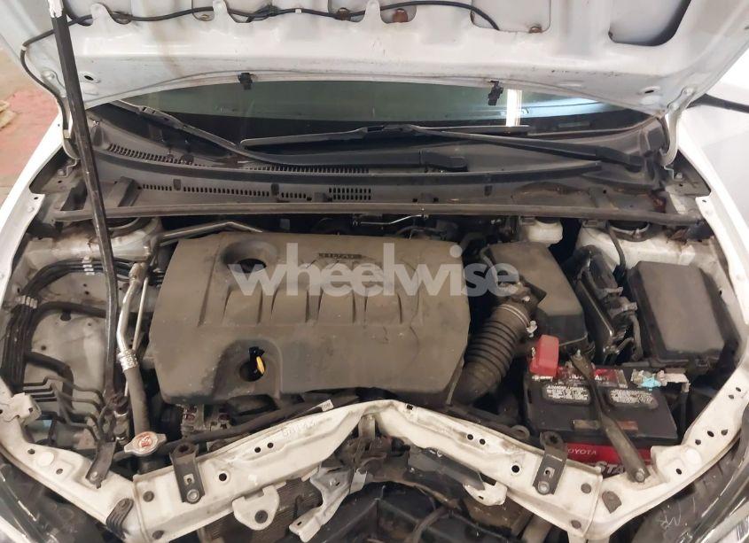 Photo 10 of 2017 Toyota Corolla L (VIN 2T1BURHE5HC857496)