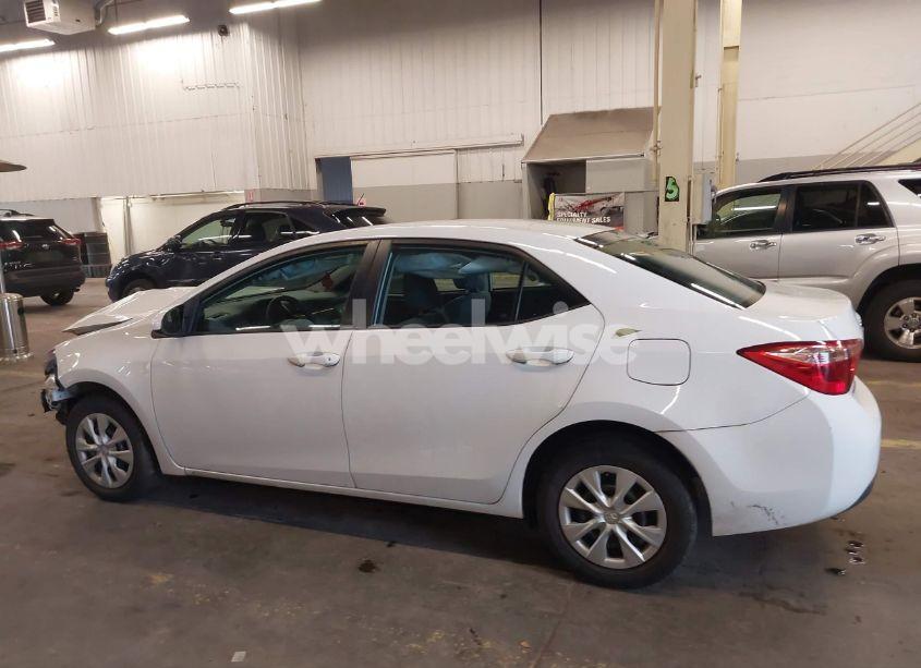 Photo 15 of 2017 Toyota Corolla L (VIN 2T1BURHE5HC857496)