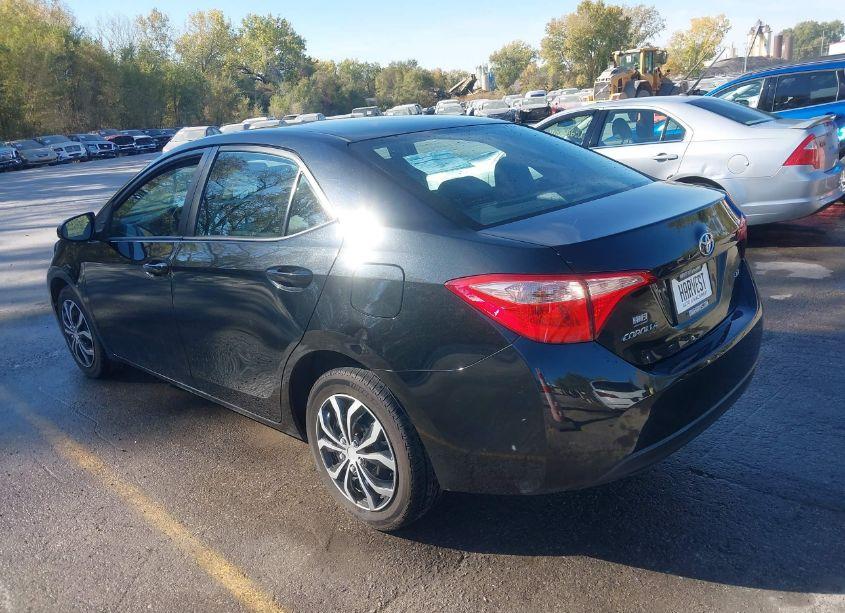 Photo 3 of 2017 Toyota Corolla LE (VIN 2T1BURHE5HC864481)