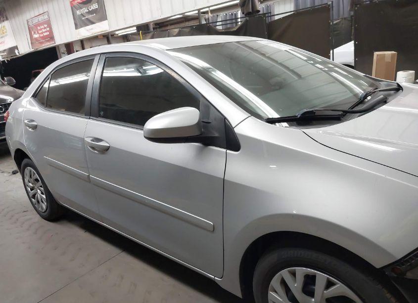 Photo 13 of 2017 Toyota Corolla LE (VIN 2T1BURHE5HC871527)