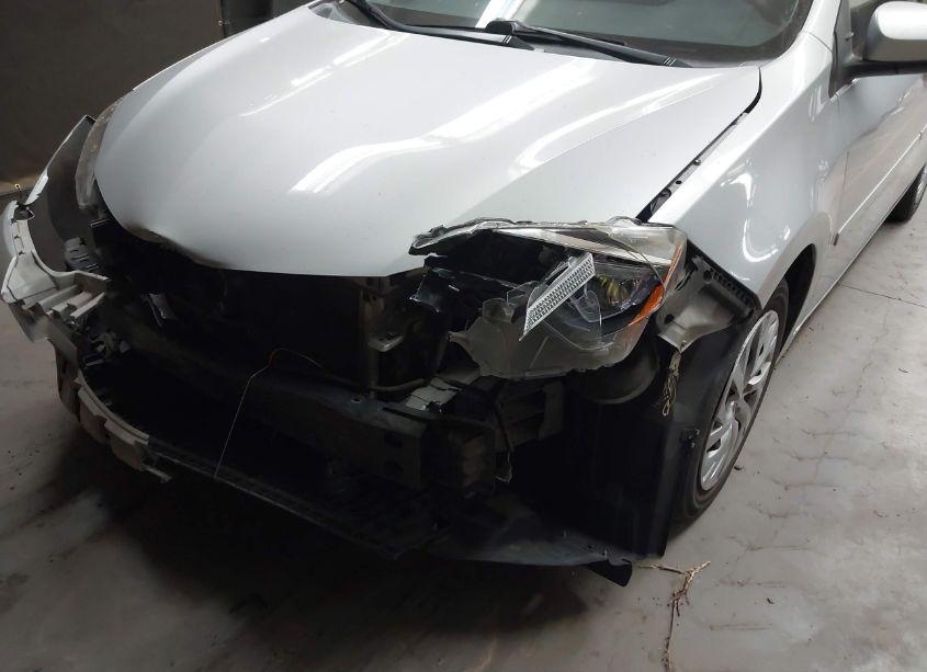 Photo 6 of 2017 Toyota Corolla LE (VIN 2T1BURHE5HC871527)