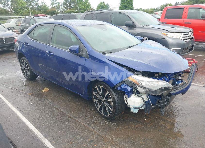 2017 Toyota Corolla SE (VIN 2T1BURHE5HC871723) main photo