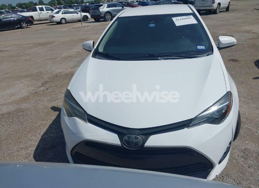 Photo 12 of 2017 Toyota Corolla LE (VIN 2T1BURHE5HC893804)