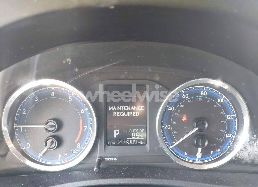 Photo 7 of 2017 Toyota Corolla LE (VIN 2T1BURHE5HC893804)