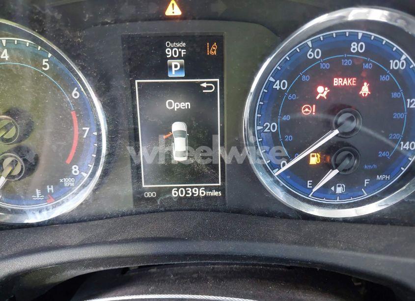 Photo 7 of 2017 Toyota Corolla SE (VIN 2T1BURHE5HC916482)