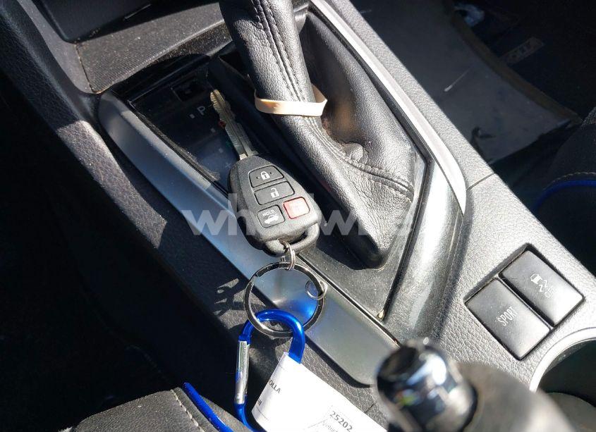 Photo 11 of 2017 Toyota Corolla SE (VIN 2T1BURHE5HC926140)