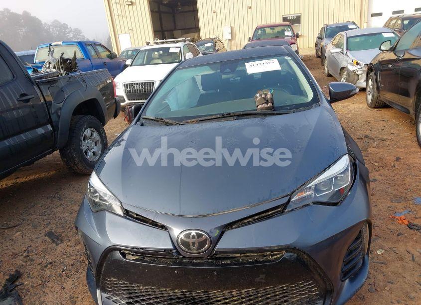 Photo 12 of 2017 Toyota Corolla SE (VIN 2T1BURHE5HC927658)