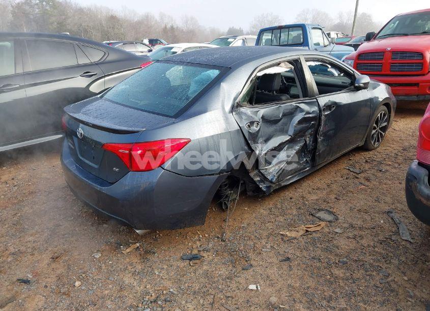 Photo 4 of 2017 Toyota Corolla SE (VIN 2T1BURHE5HC927658)