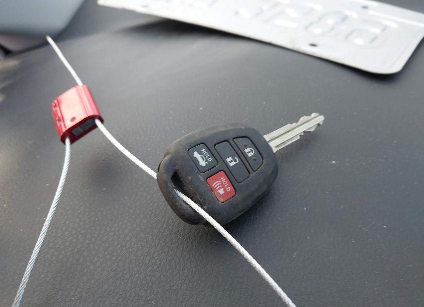 Photo 11 of 2017 Toyota Corolla LE (VIN 2T1BURHE5HC943763)