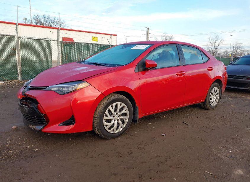 Photo 2 of 2017 Toyota Corolla LE (VIN 2T1BURHE5HC943763)