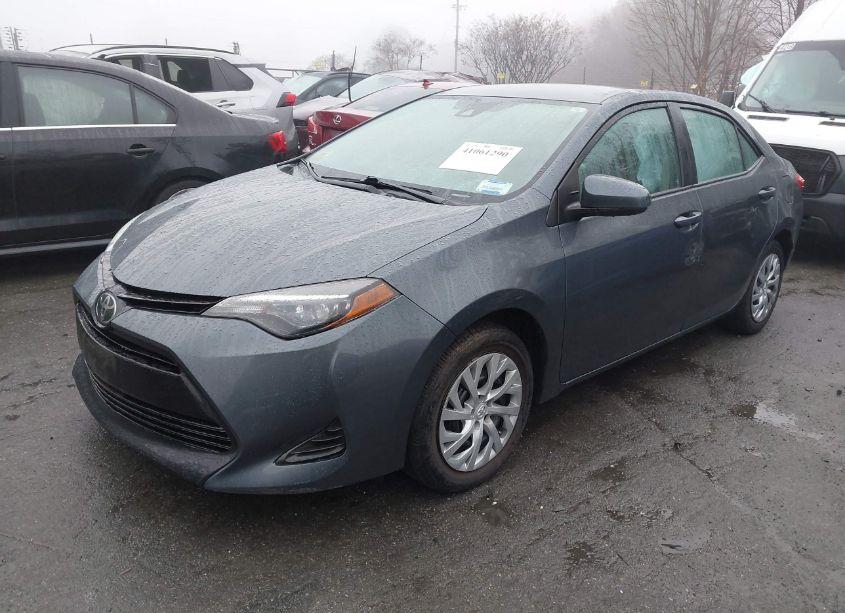 Photo 2 of 2017 Toyota Corolla LE (VIN 2T1BURHE5HC945092)