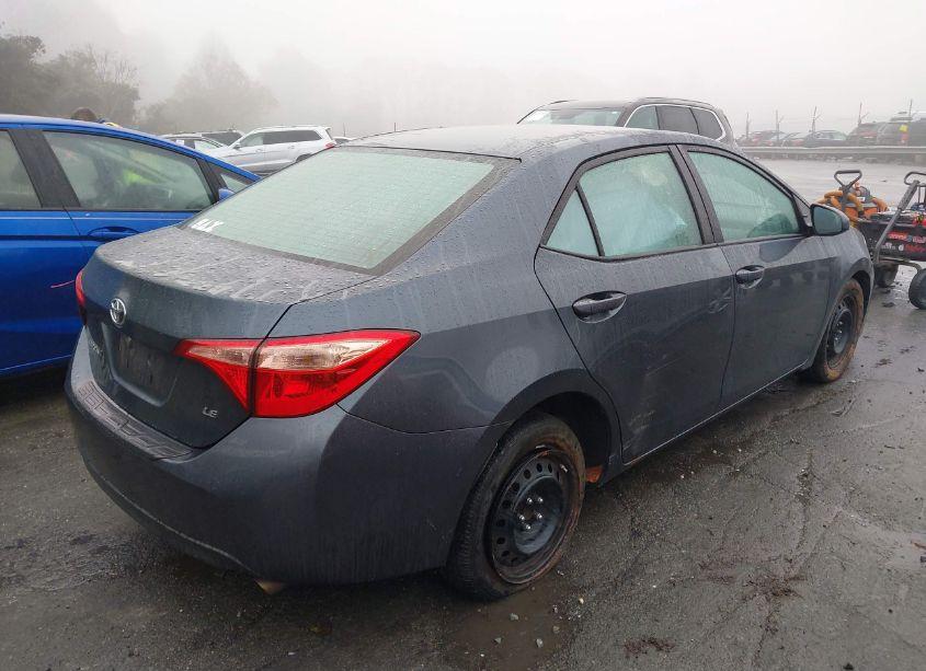 Photo 4 of 2017 Toyota Corolla LE (VIN 2T1BURHE5HC945092)