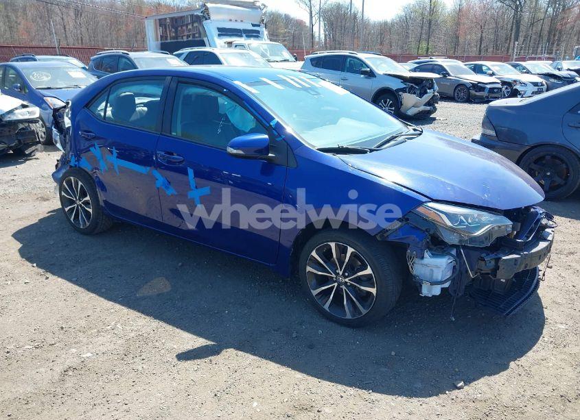 2017 Toyota Corolla SE (VIN 2T1BURHE5HC945562) main photo