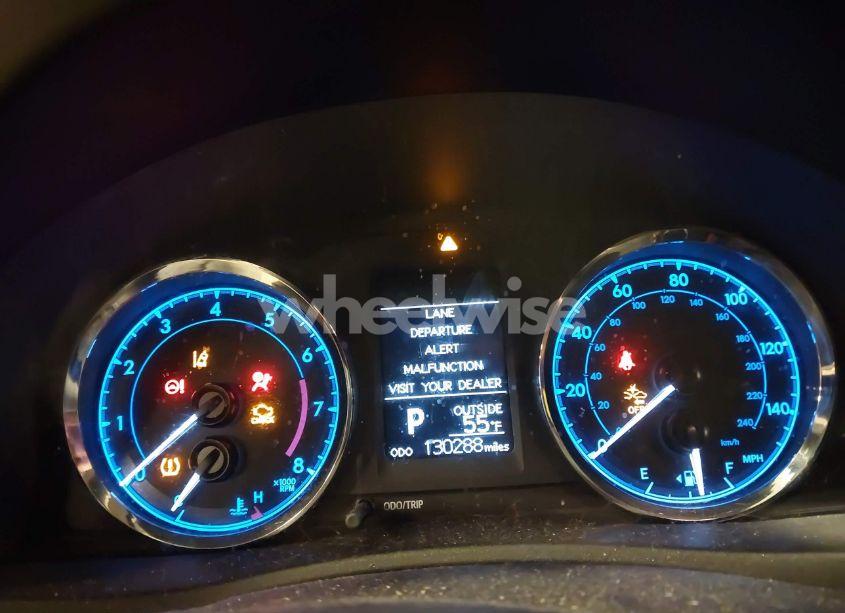 Photo 7 of 2017 Toyota Corolla LE (VIN 2T1BURHE5HC949997)