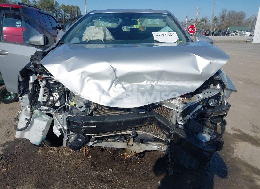 Photo 6 of 2017 Toyota Corolla SE (VIN 2T1BURHE5HC958036)