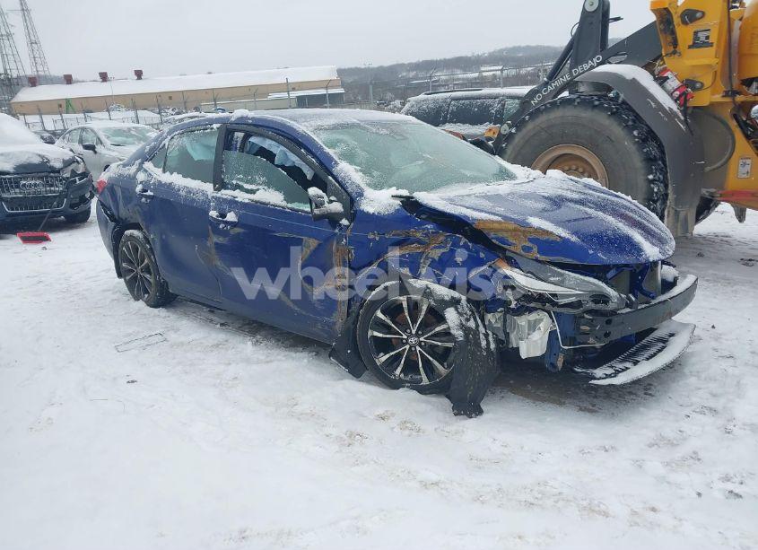 2017 Toyota Corolla SE (VIN 2T1BURHE5HC960157) main photo