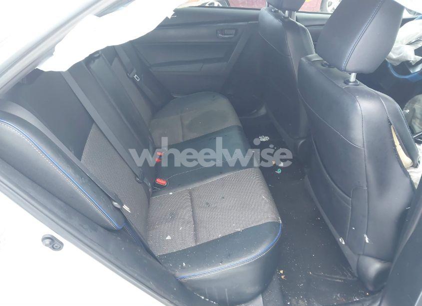 Photo 8 of 2017 Toyota Corolla SE (VIN 2T1BURHE5HC961776)