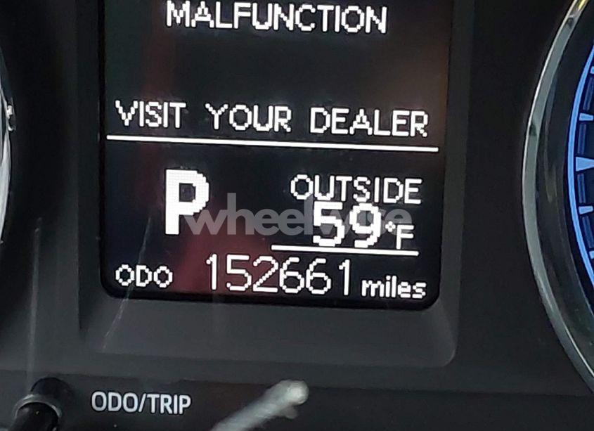 Photo 15 of 2018 Toyota Corolla LE (VIN 2T1BURHE5JC007745)