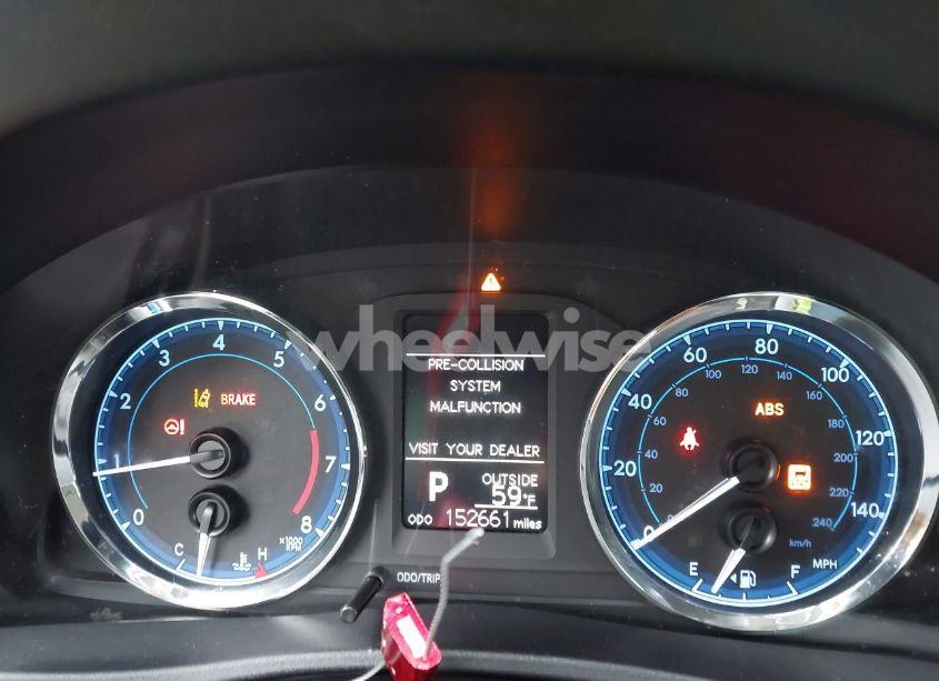 Photo 7 of 2018 Toyota Corolla LE (VIN 2T1BURHE5JC007745)