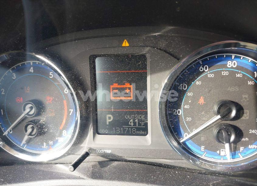 Photo 7 of 2018 Toyota Corolla LE (VIN 2T1BURHE5JC013108)