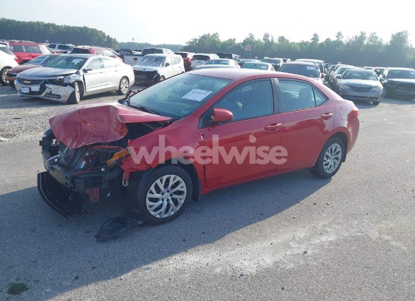 Photo 2 of 2018 Toyota Corolla LE (VIN 2T1BURHE5JC046450)