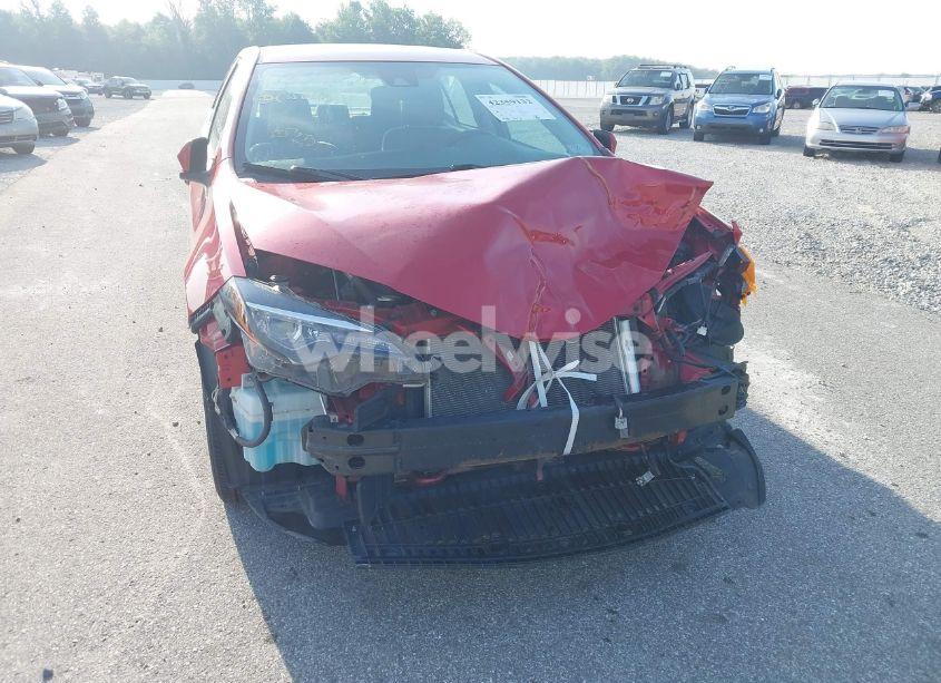 Photo 6 of 2018 Toyota Corolla LE (VIN 2T1BURHE5JC046450)