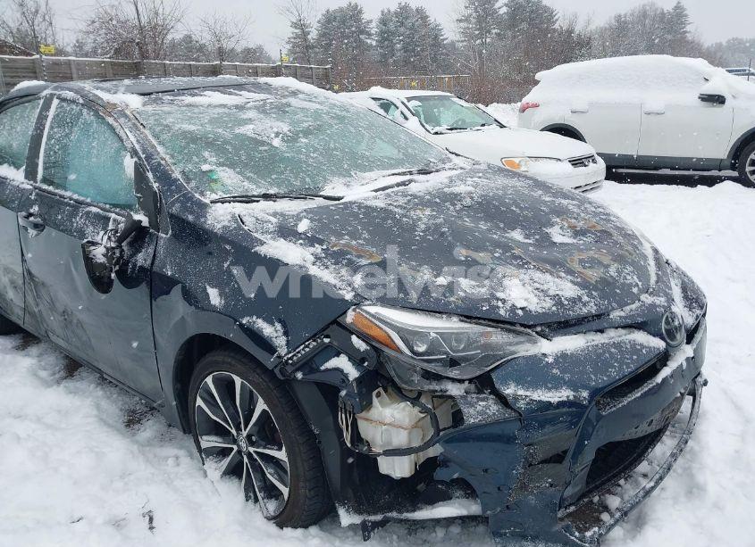 Photo 17 of 2018 Toyota Corolla L/LE/XLE/SE/XSE (VIN 2T1BURHE5JC055407)