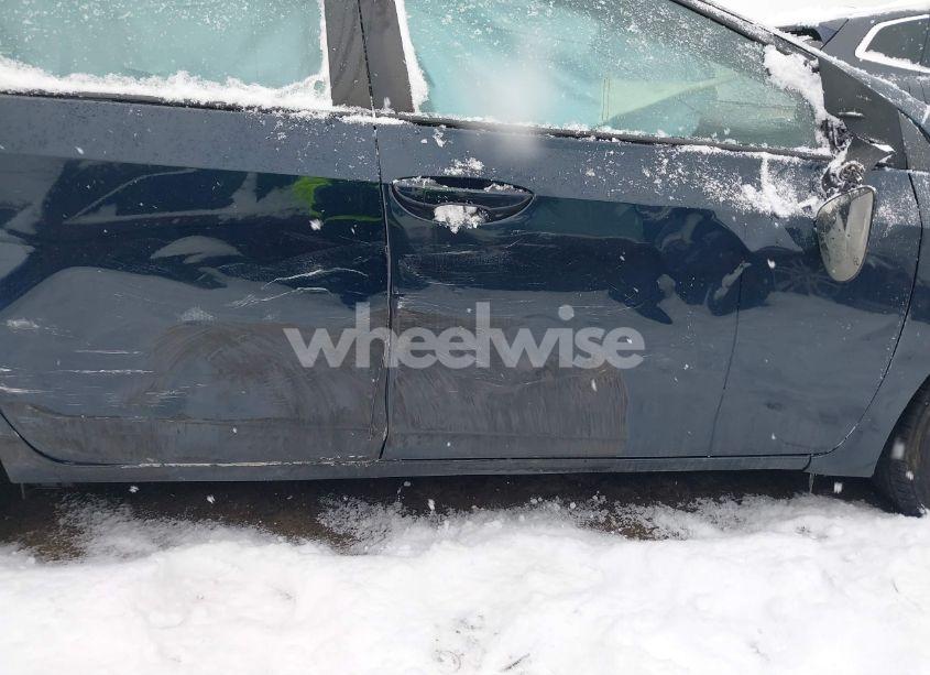 Photo 19 of 2018 Toyota Corolla L/LE/XLE/SE/XSE (VIN 2T1BURHE5JC055407)