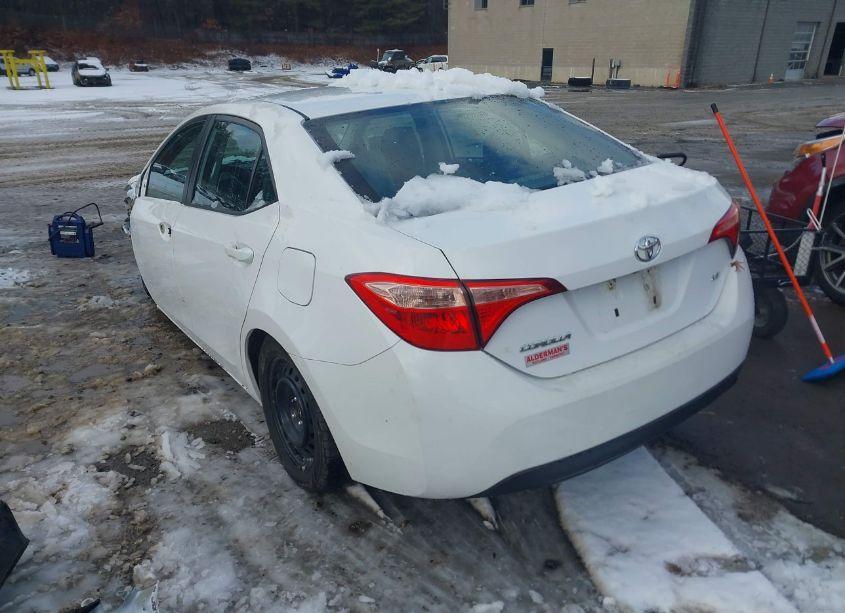 Photo 3 of 2018 Toyota Corolla LE (VIN 2T1BURHE5JC076354)