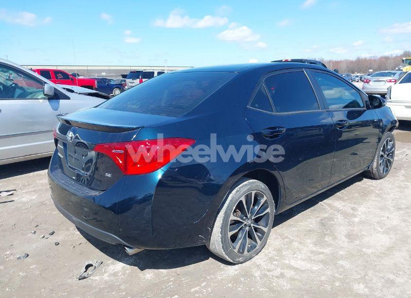Photo 4 of 2018 Toyota Corolla SE (VIN 2T1BURHE5JC078623)