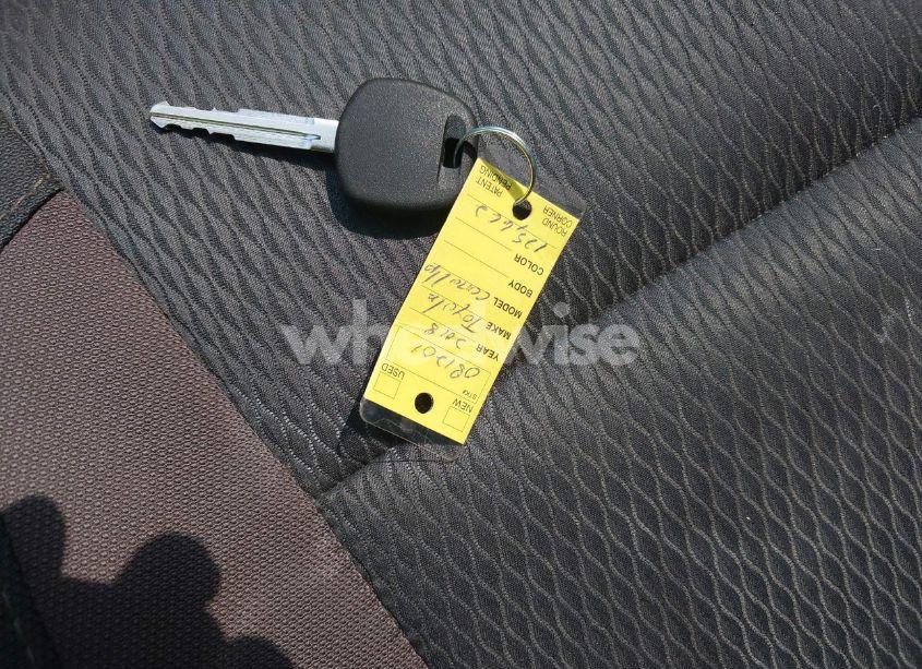 Photo 11 of 2018 Toyota Corolla LE (VIN 2T1BURHE5JC081201)