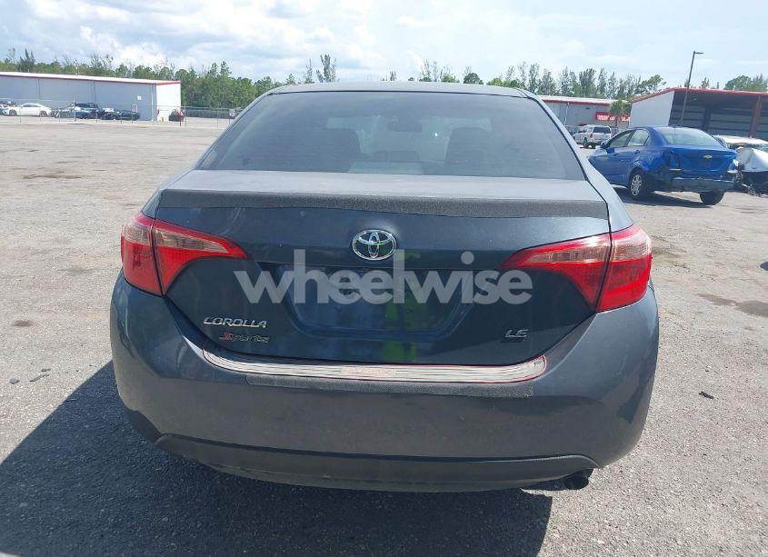 Photo 17 of 2018 Toyota Corolla LE (VIN 2T1BURHE5JC081201)