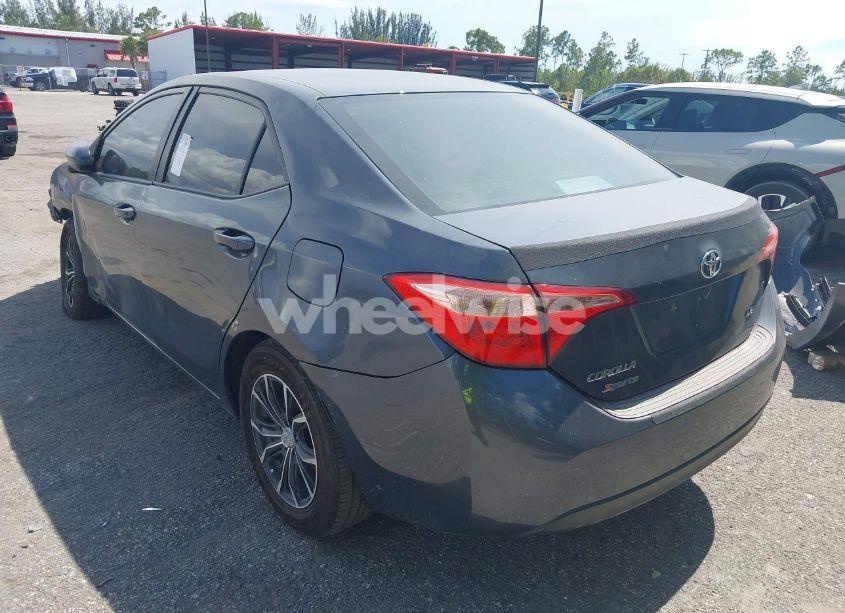 Photo 3 of 2018 Toyota Corolla LE (VIN 2T1BURHE5JC081201)