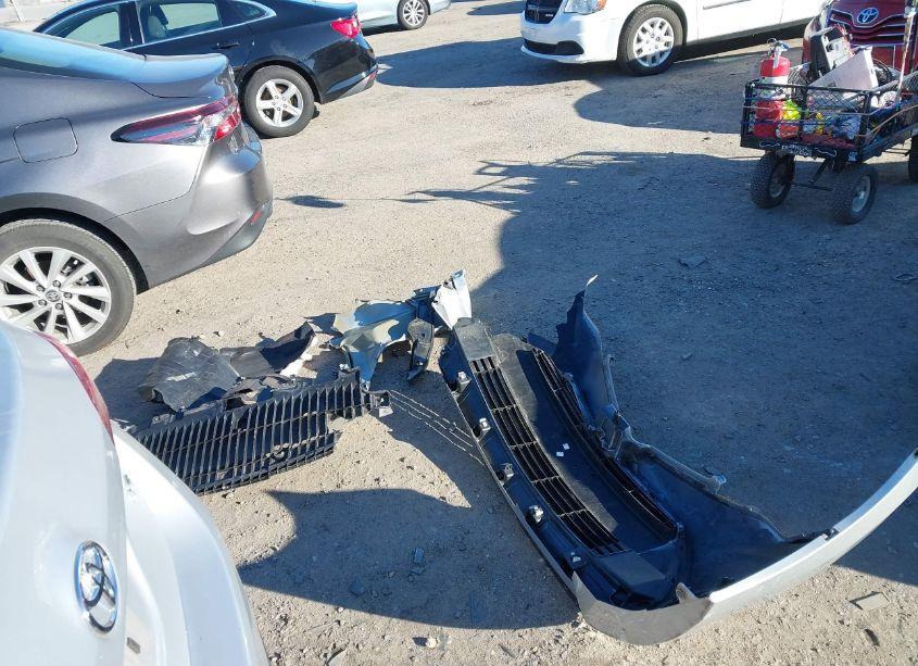 Photo 12 of 2018 Toyota Corolla LE (VIN 2T1BURHE5JC121597)