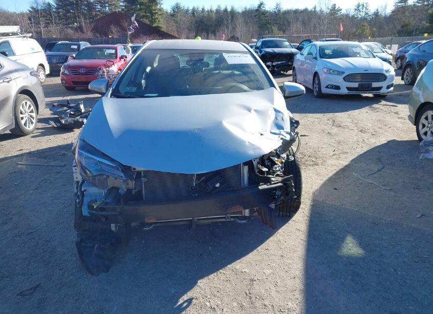 Photo 13 of 2018 Toyota Corolla LE (VIN 2T1BURHE5JC121597)