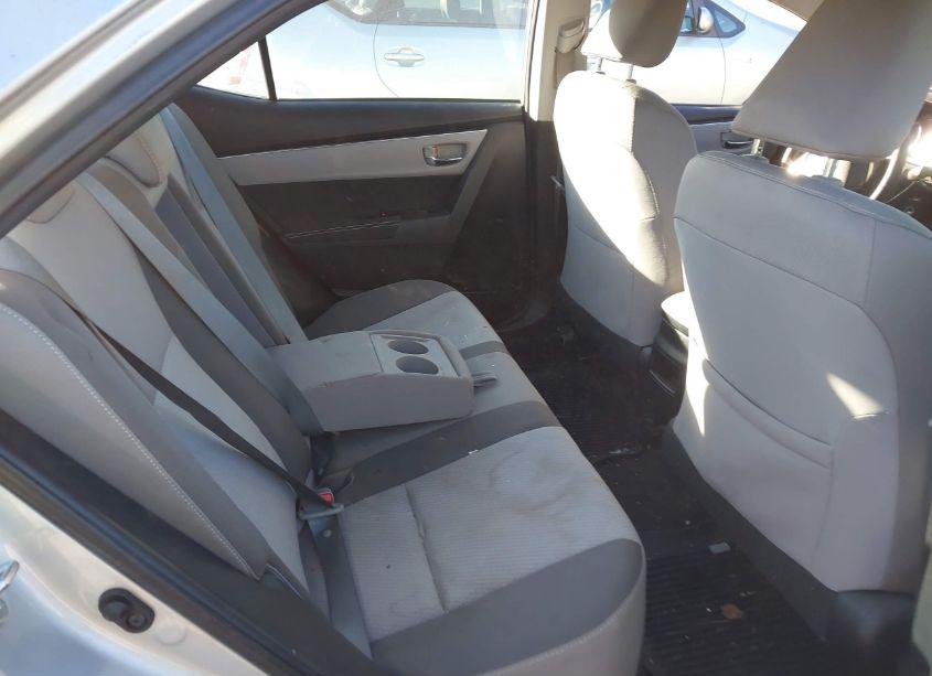 Photo 8 of 2018 Toyota Corolla LE (VIN 2T1BURHE5JC121597)