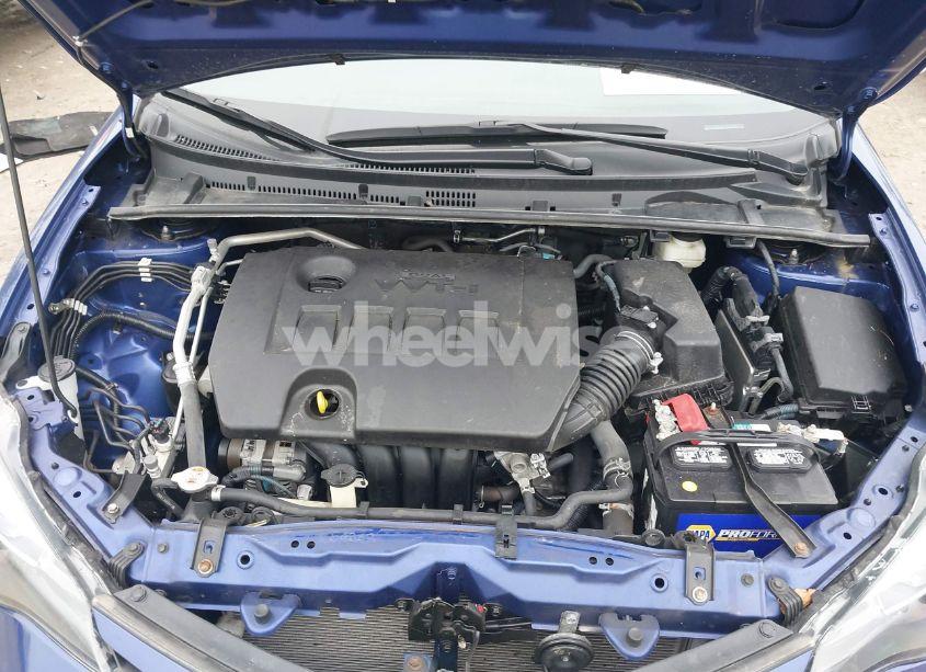 Photo 10 of 2018 Toyota Corolla SE (VIN 2T1BURHE5JC973402)