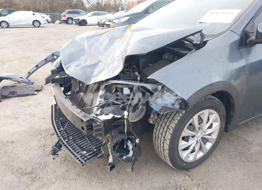 Photo 18 of 2019 Toyota Corolla LE (VIN 2T1BURHE5KC126459)