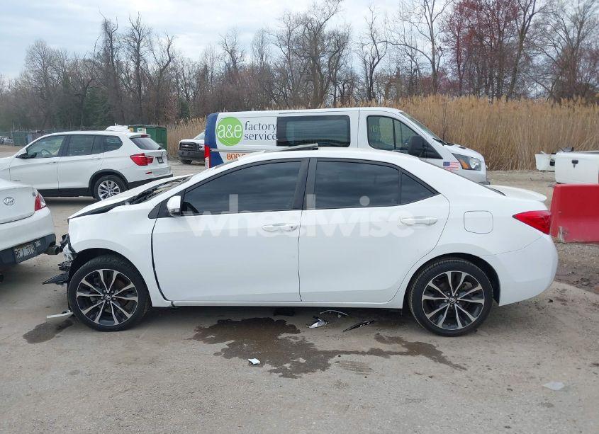 Photo 15 of 2019 Toyota Corolla XSE (VIN 2T1BURHE5KC126607)