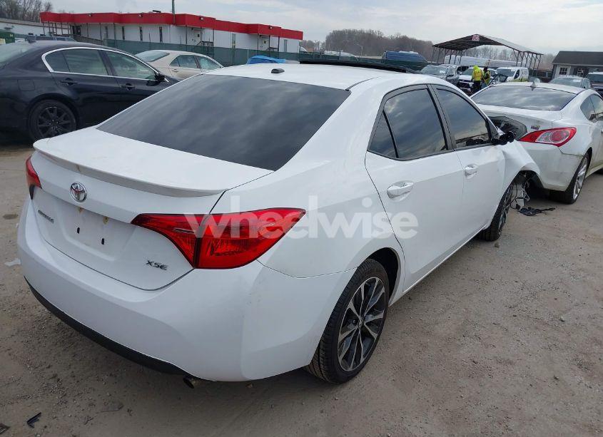 Photo 4 of 2019 Toyota Corolla XSE (VIN 2T1BURHE5KC126607)