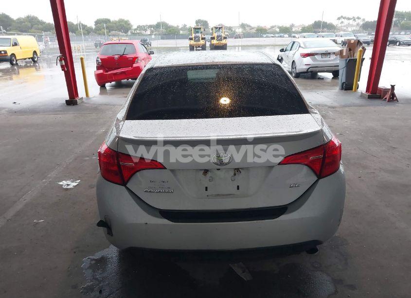 Photo 16 of 2019 Toyota Corolla SE (VIN 2T1BURHE5KC134917)