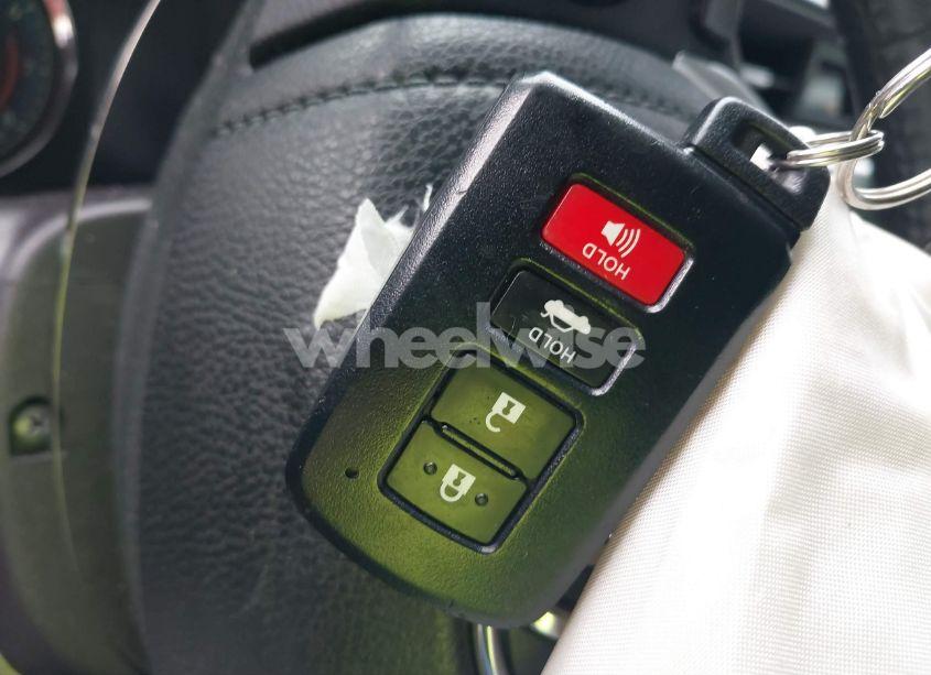 Photo 11 of 2019 Toyota Corolla XSE (VIN 2T1BURHE5KC141432)